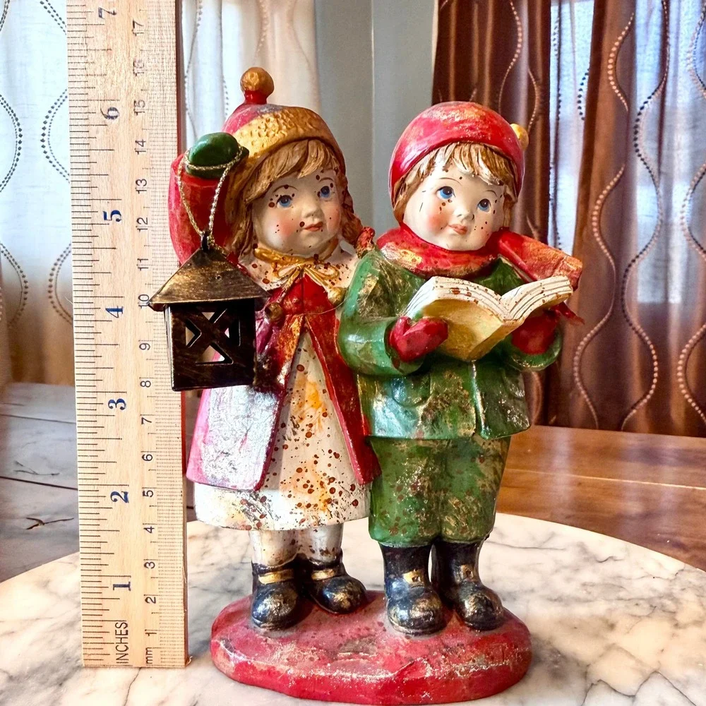 VTG‎ Christmas Caroling Figurine Children Singing Carols Lantern Charles Dickens